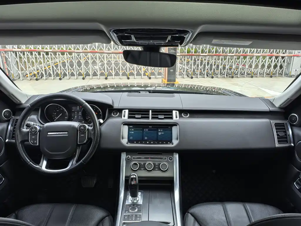 Range Rover Sport 2017 3.0 SC V6 SE купить на сайте DeffCars