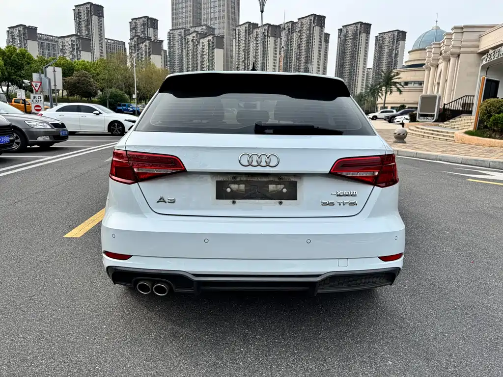 Audi A3 2020 Sportback 35 TFSI Fashion Type National VI купить на сайте DeffCars