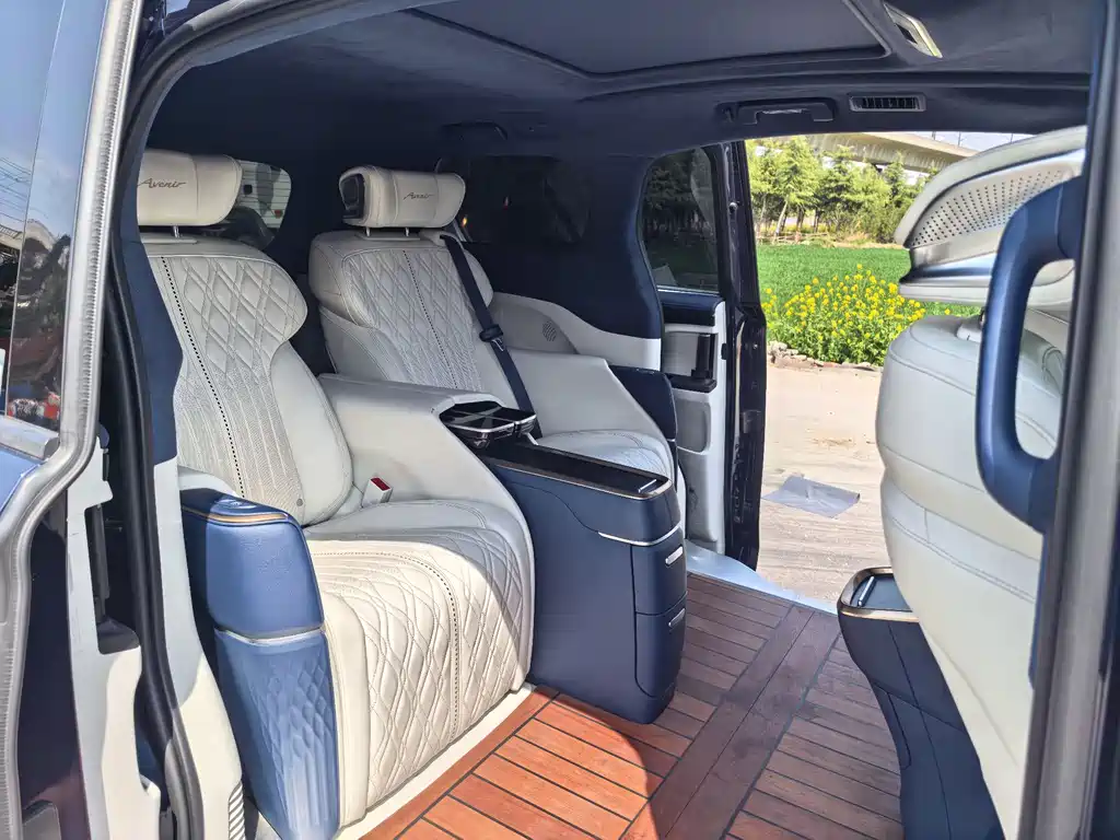 Buick GL8 2020 Avenir Four-seater Premium Edition купить на сайте DeffCars