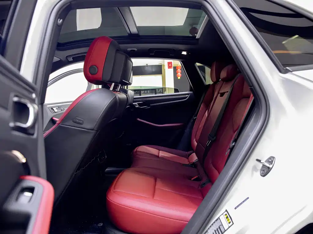 Macan 2021 Macan 2.0T купить на сайте DeffCars