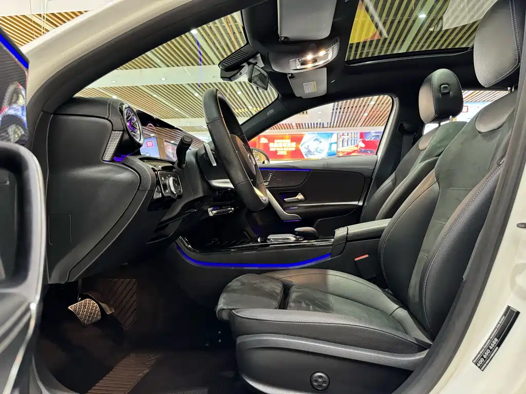 Mercedes-Benz A-Class 2021 A 200 L Sports Sedan Fashionable купить на сайте DeffCars