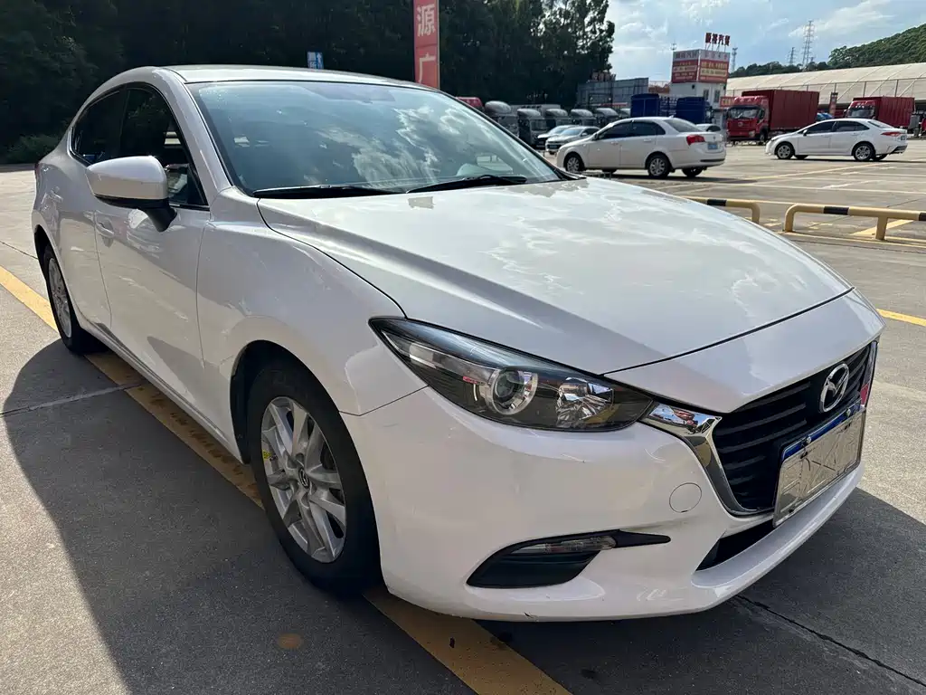 Mazda3 Angkesela 2017 Sedan 1.5L Manual Comfort Type National V купить на сайте DeffCars
