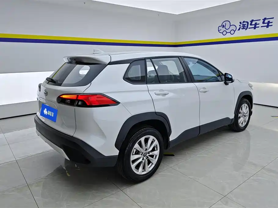 Corolla Sharp 2022 2.0L Deluxe Edition купить на сайте DeffCars