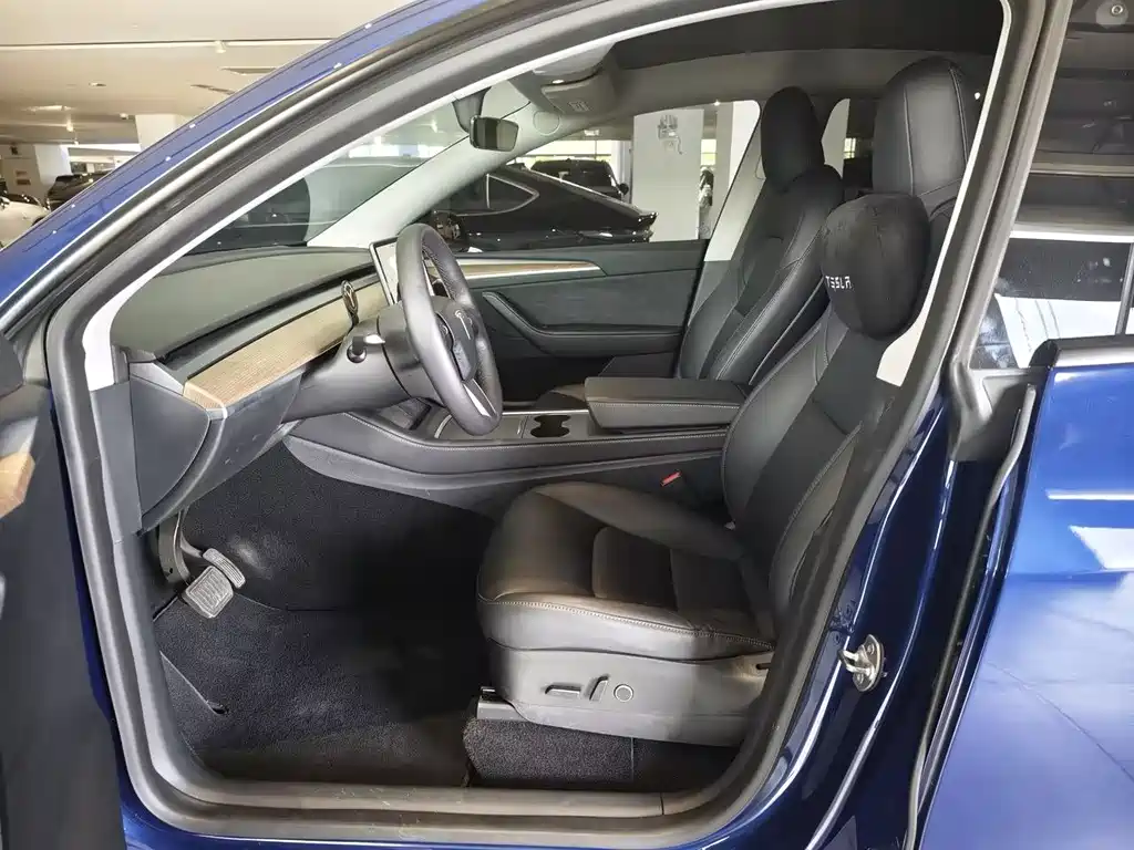 Model Y 2021 long-range all-wheel drive version купить на сайте DeffCars