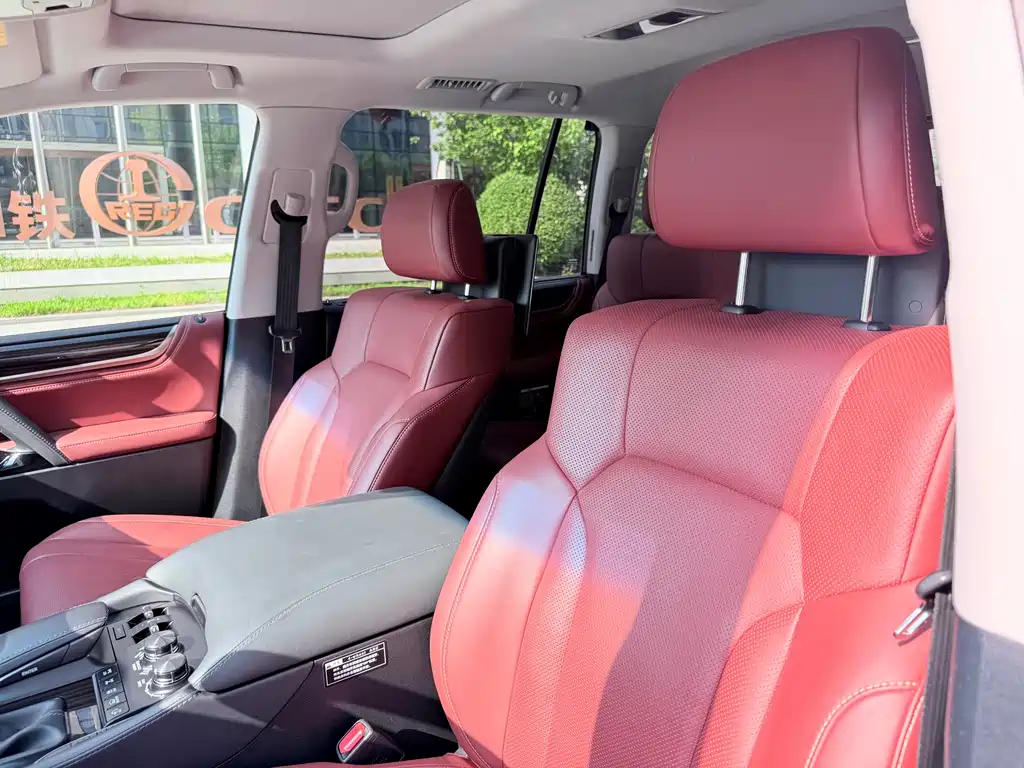 Lexus LX 2019 570 Premium Luxury Edition купить на сайте DeffCars