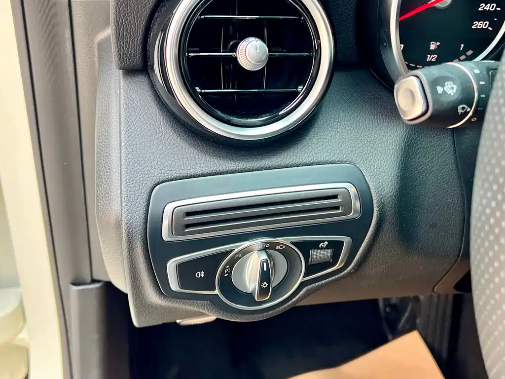 Mercedes-Benz C-Class 2019 C 260 Sports Edition купить на сайте DeffCars