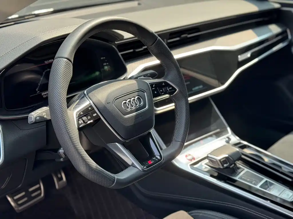 Audi S7 2024 2.9 TFSI quattro купить на сайте DeffCars