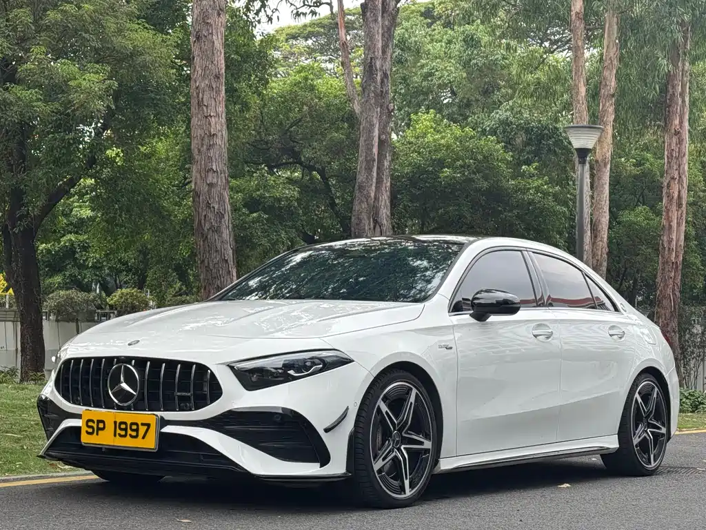Mercedes-Benz A-Class AMG 2024 AMG A 35 L 4MATIC купить на сайте DeffCars