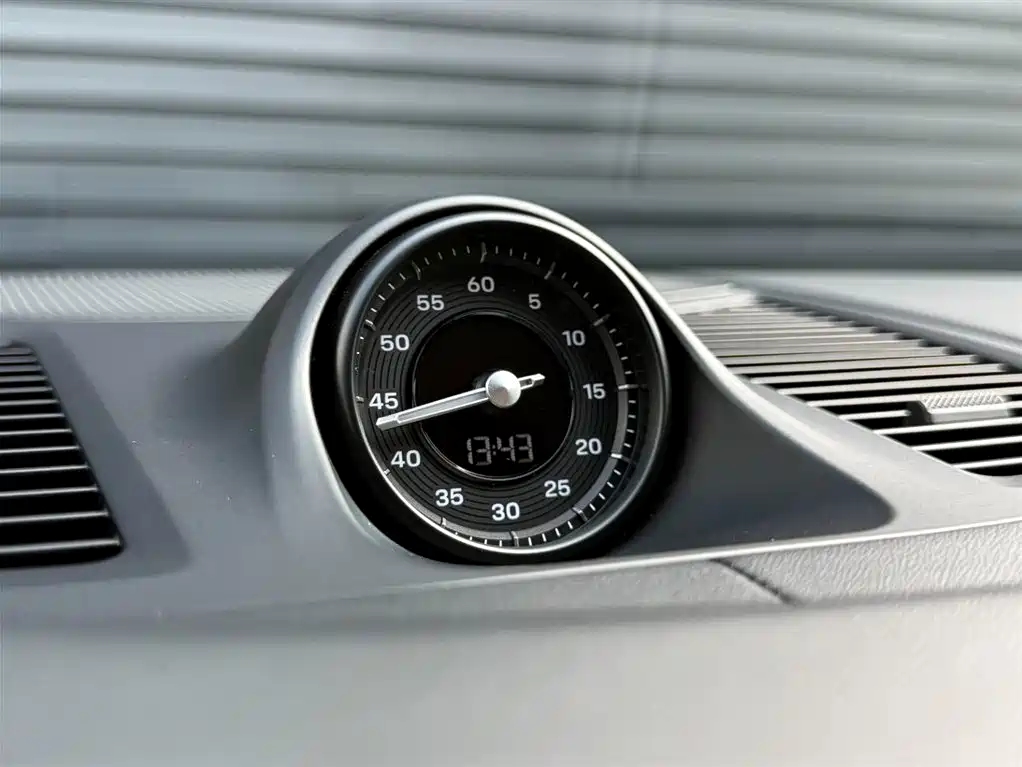 Cayenne 2025 Cayenne 3.0T Dream Edition купить на сайте DeffCars