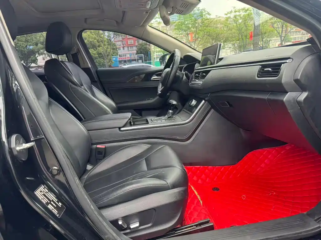 Hongqi H5 2019 30TD Zhilianyun Dynamic Edition купить на сайте DeffCars