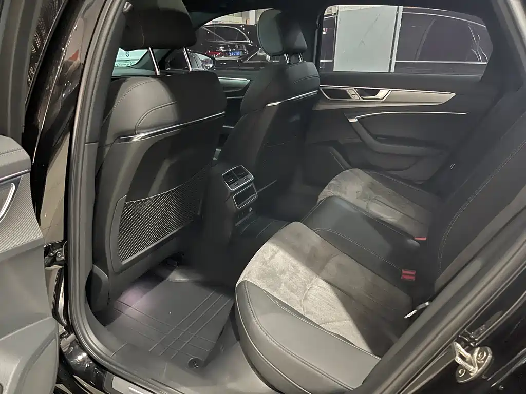 Audi A6L 2023 40 TFSI luxury and dynamic model купить на сайте DeffCars