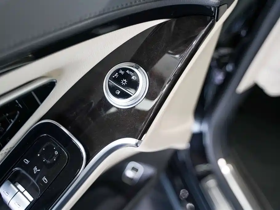 Maybach S-Class 2024 S 480 4MATIC купить на сайте DeffCars