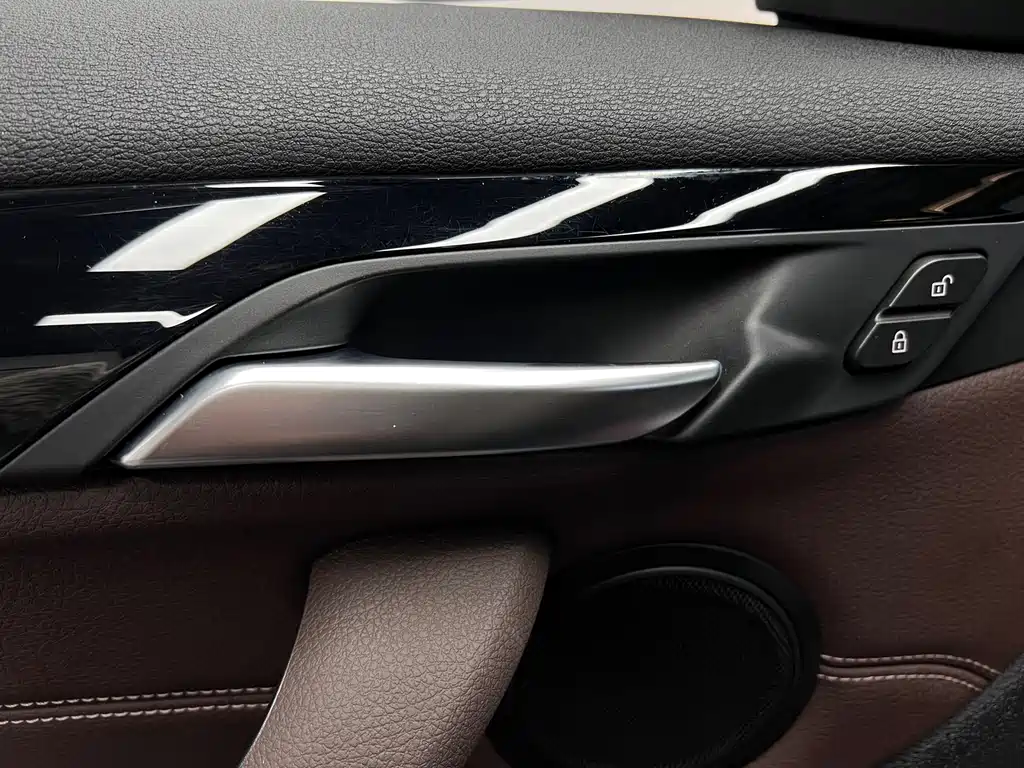 BMW X1 2020 sDrive20Li Fashion Model купить на сайте DeffCars