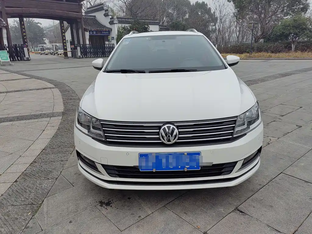 Langxing 2017 230TSI DSG Comfort Edition купить на сайте DeffCars