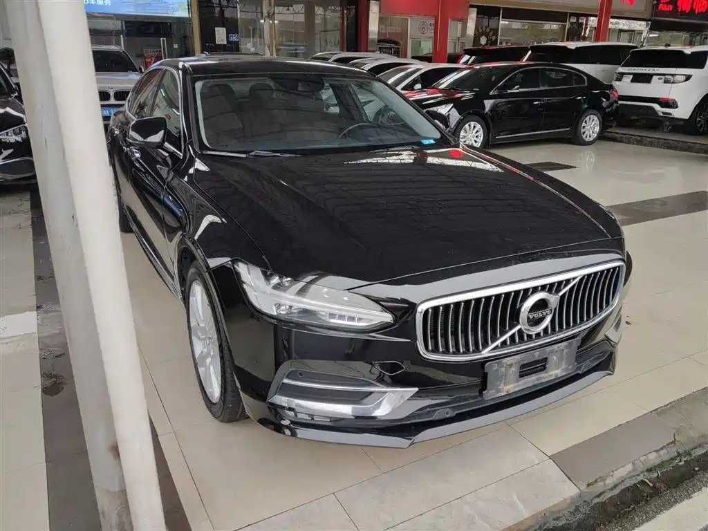 Volvo S90 2020 facelift T5 Zhiyi Luxury Edition купить на сайте DeffCars