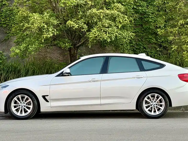 BMW 3 Series GT 2017 320i Fashion Model купить на сайте DeffCars