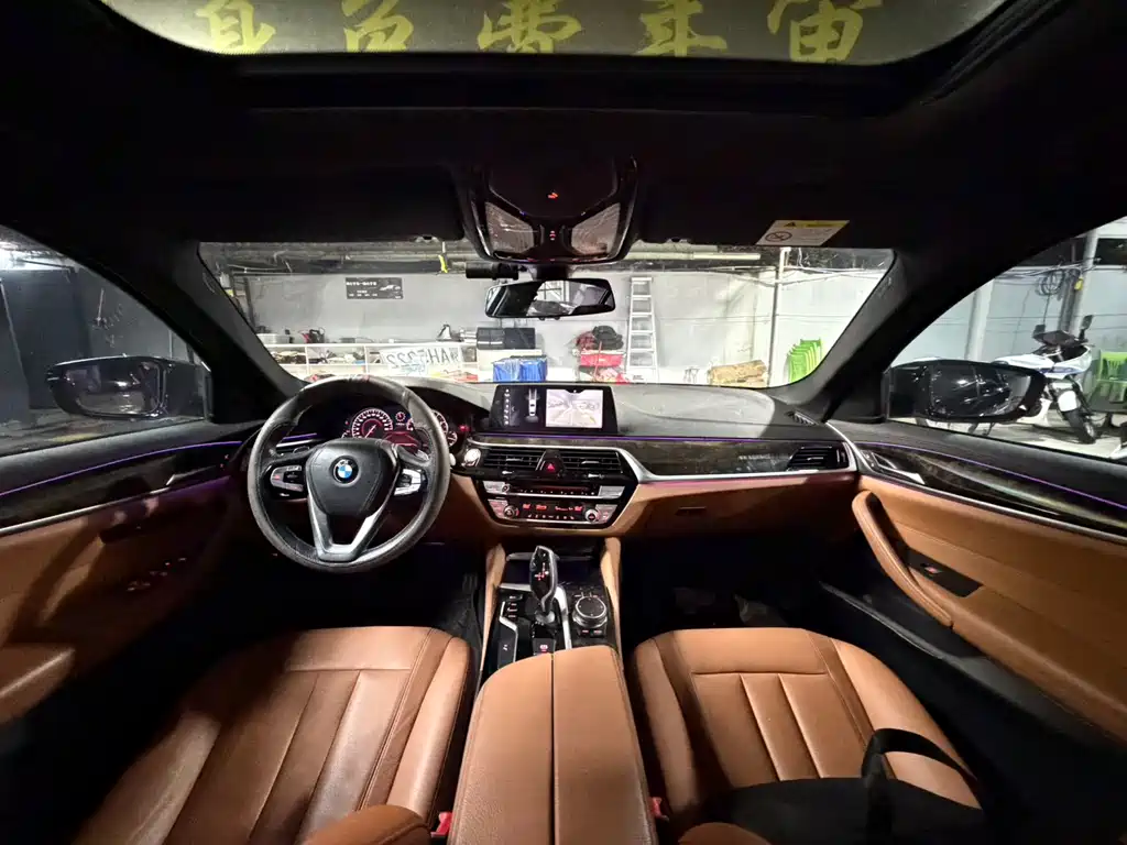 BMW 5 Series 2018 facelift 530Li leading M sports package купить на сайте DeffCars