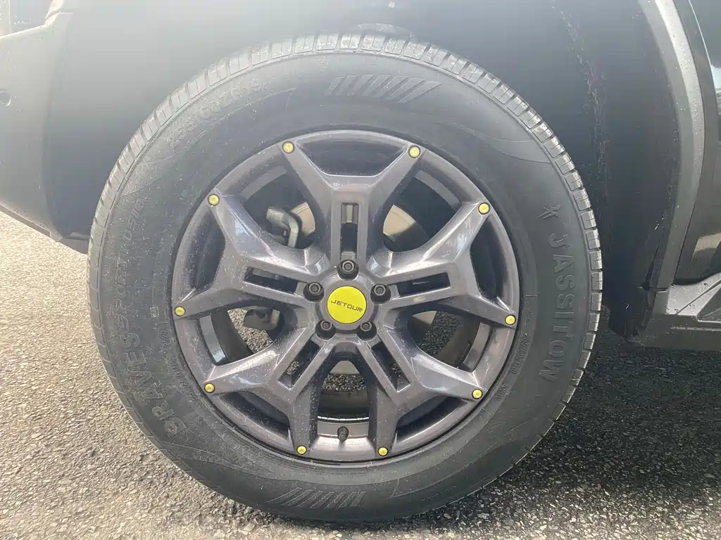 Jietu Traveler 2023 2.0T four-wheel drive crossover PRO+ купить на сайте DeffCars