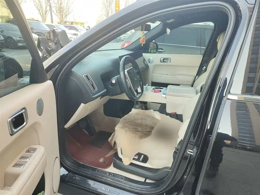 Ideal L9 2022 Max купить на сайте DeffCars