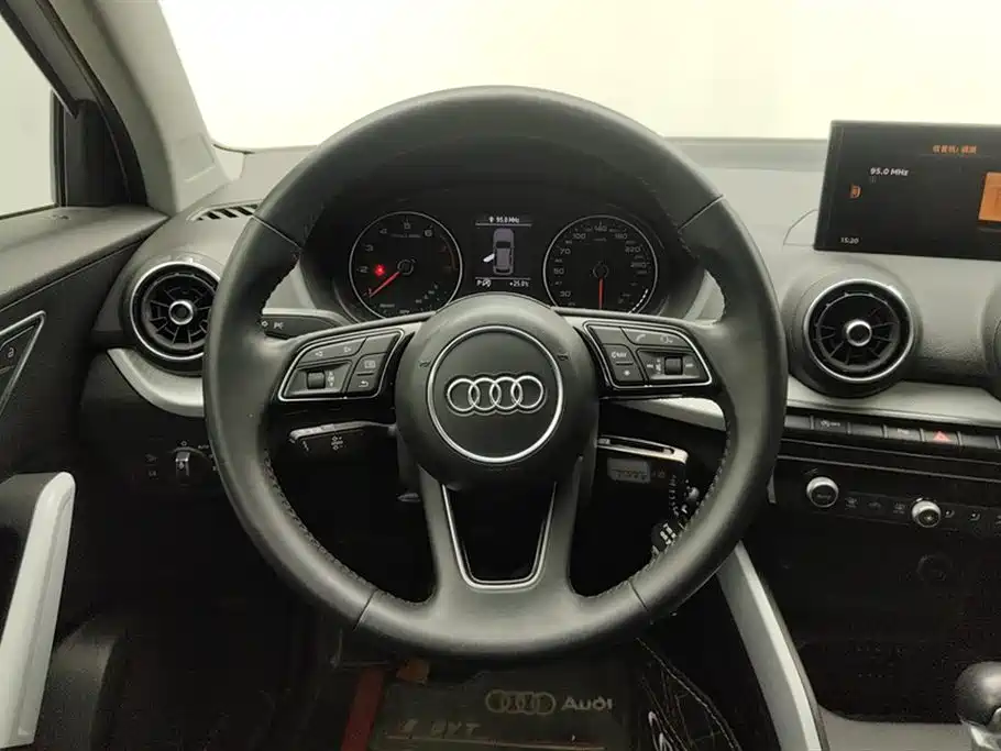 Audi Q2L 2018 35 TFSI Fashionable and Elegant National VI купить на сайте DeffCars