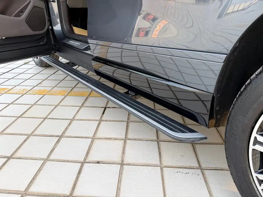 Denza N9 2025 Honor model купить на сайте DeffCars