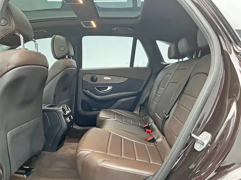 Mercedes-Benz GLC 2022 facelift GLC 300 L 4MATIC Dynamic Edition купить на сайте DeffCars