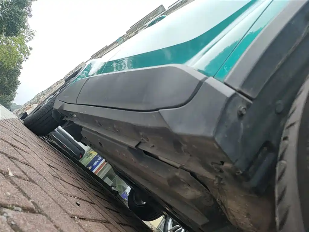 Toyota C-HR 2018 2.0L Leading Edition National VI купить на сайте DeffCars