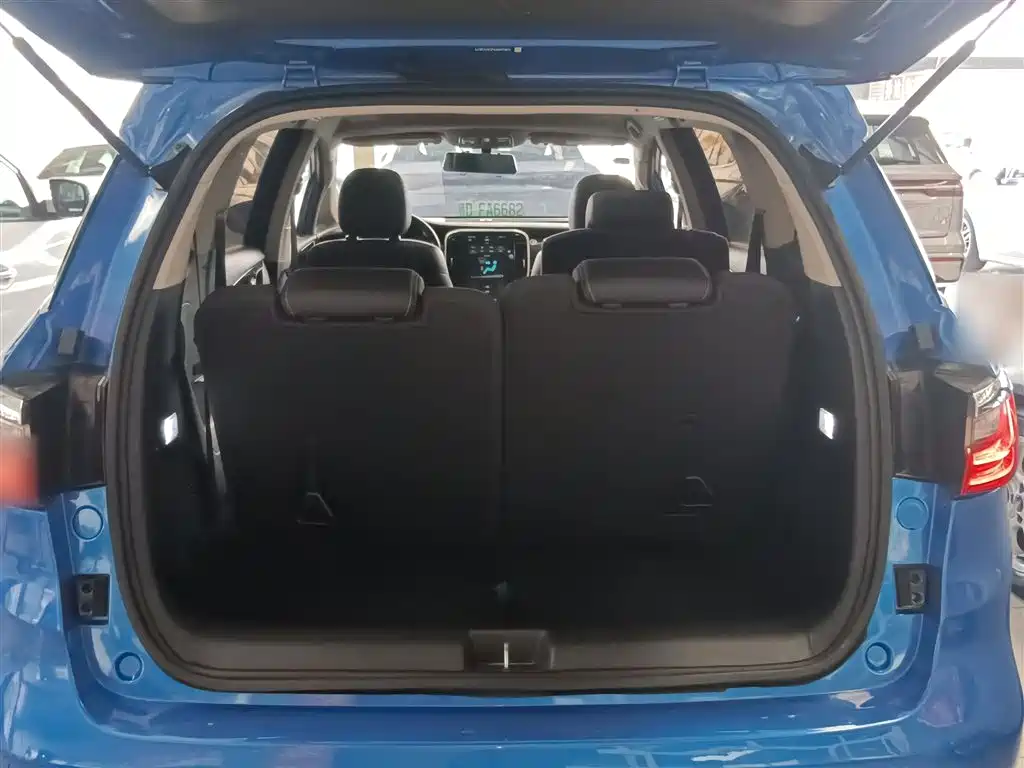 Song MAX 2017 1.5T automatic smart connection elite 7 seats купить на сайте DeffCars