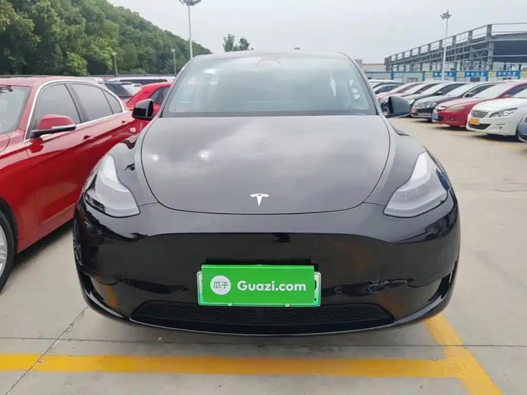Model Y 2023 rear-wheel drive version купить на сайте DeffCars