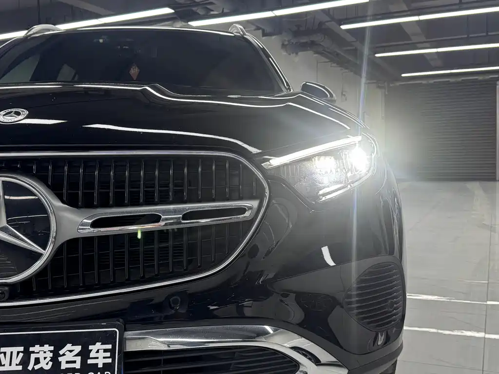 Mercedes-Benz GLC 2023 facelift GLC 260 L 4MATIC dynamic 7-seater купить на сайте DeffCars