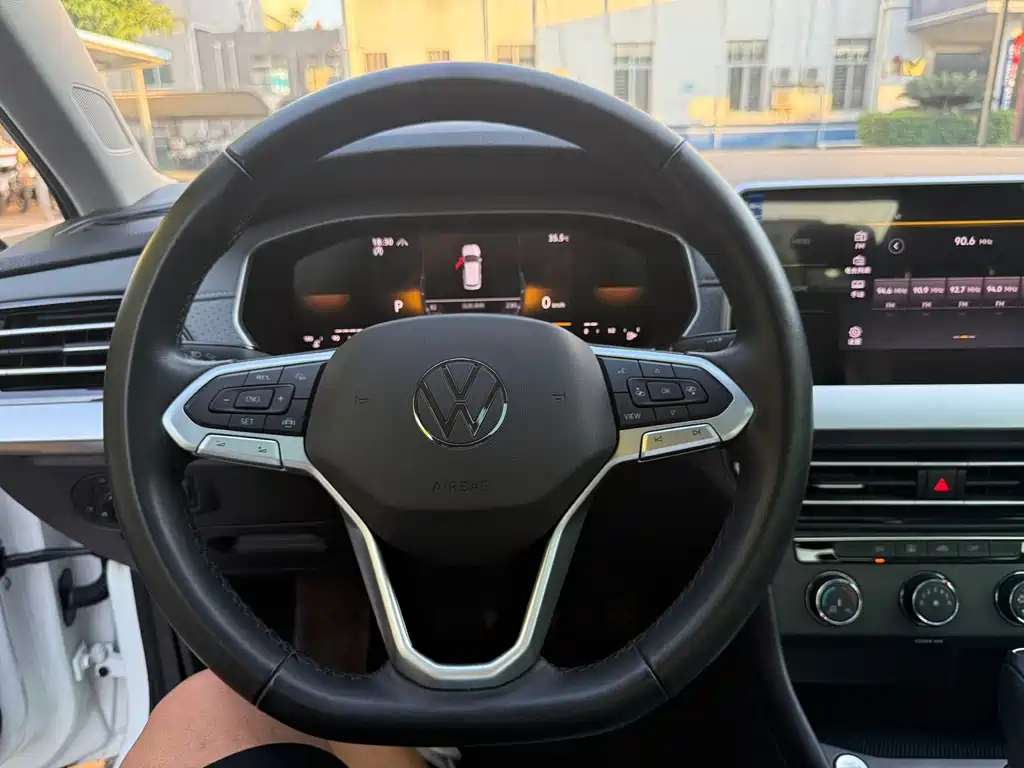 Lavida 2023 280TSI DSG Manyi Edition купить на сайте DeffCars