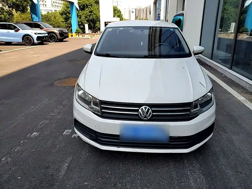 Santana 2019 1.5L automatic fashion version National VI купить на сайте DeffCars