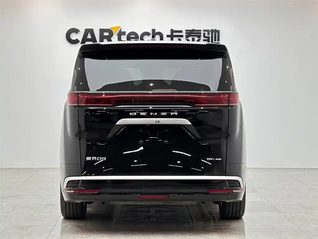 Denza D9 2024 DM-i 980 four-wheel drive premium model купить на сайте DeffCars