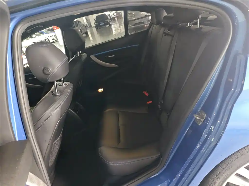 BMW 3 Series 2018 320i M Sports Package купить на сайте DeffCars