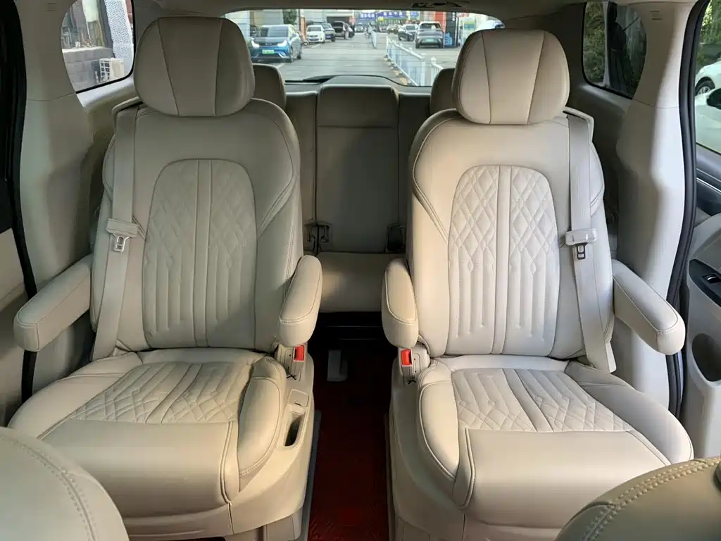 Buick GL8 2021 ES Lu Zun 653T Comfort Type купить на сайте DeffCars