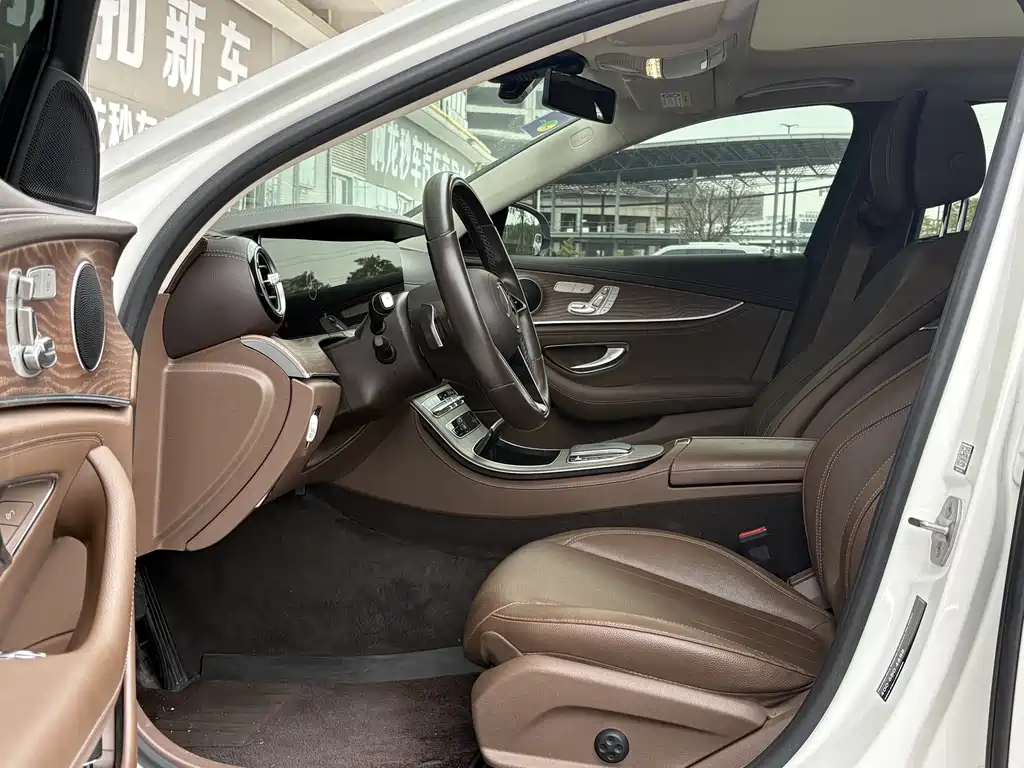 Mercedes-Benz E-Class 2022 E 300 L Fashion купить на сайте DeffCars