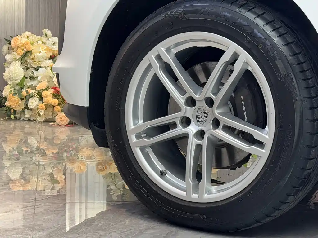 Macan 2021 Macan 2.0T купить на сайте DeffCars