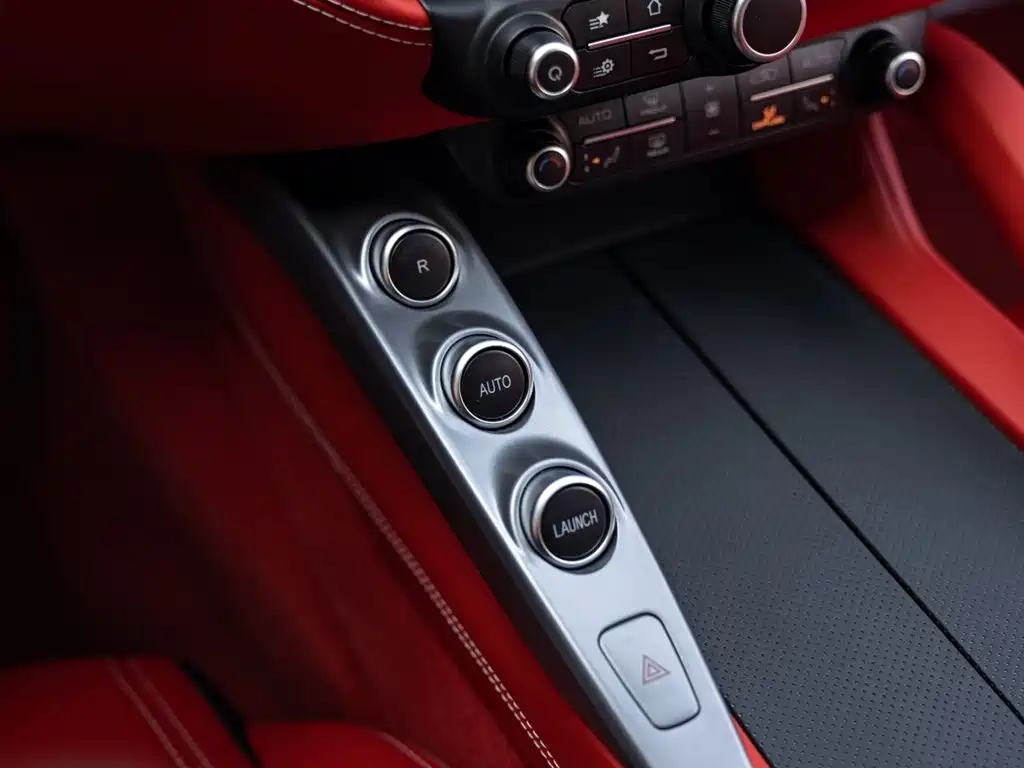 GTC4Lusso 2017 3.9T V8 купить на сайте DeffCars