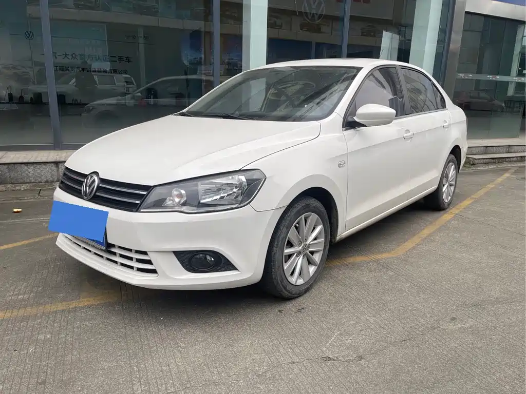 Jetta 2013 1.6L manual comfort model купить на сайте DeffCars