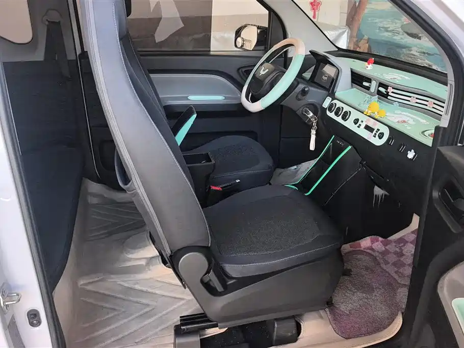 Hongguang MINIEV 2022 Freestyle Lithium Iron Phosphate купить на сайте DeffCars