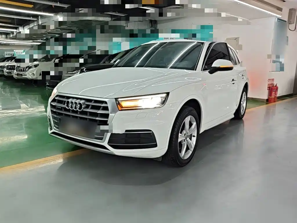 Audi Q5L 2020 40 TFSI Honorable and Enterprising купить на сайте DeffCars