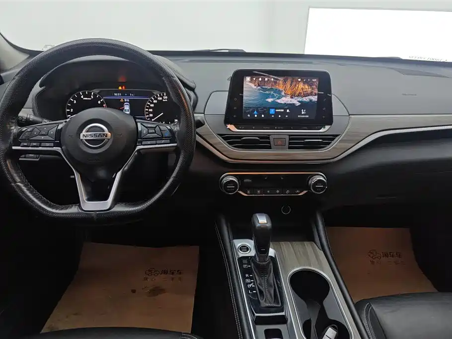 Teana 2021 2.0L XL Upper AD1 Smart Travel Pilot Edition купить на сайте DeffCars