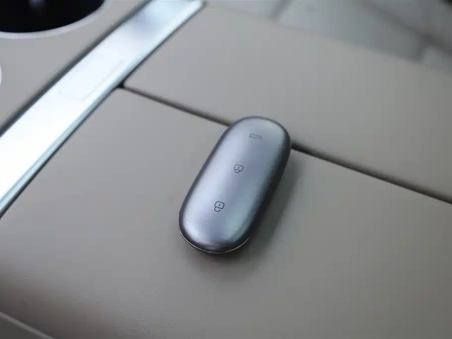 Ideal L8 2025 Max smart refresh version купить на сайте DeffCars