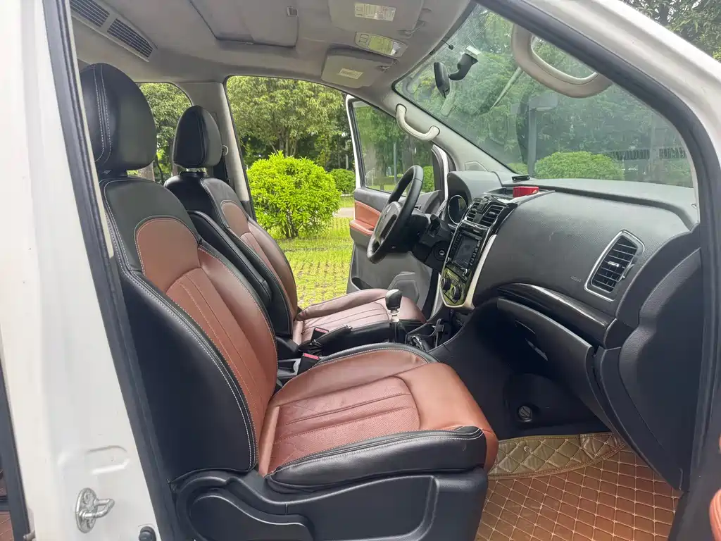 Fengxing F600 (Forthing) 2016 model F600L 1.5T exclusive купить на сайте DeffCars