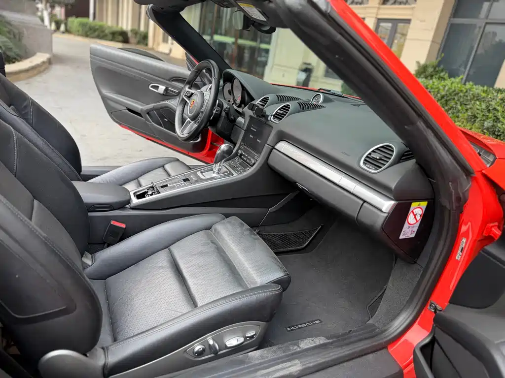 Porsche 718 2018 Boxster 2.0T купить на сайте DeffCars