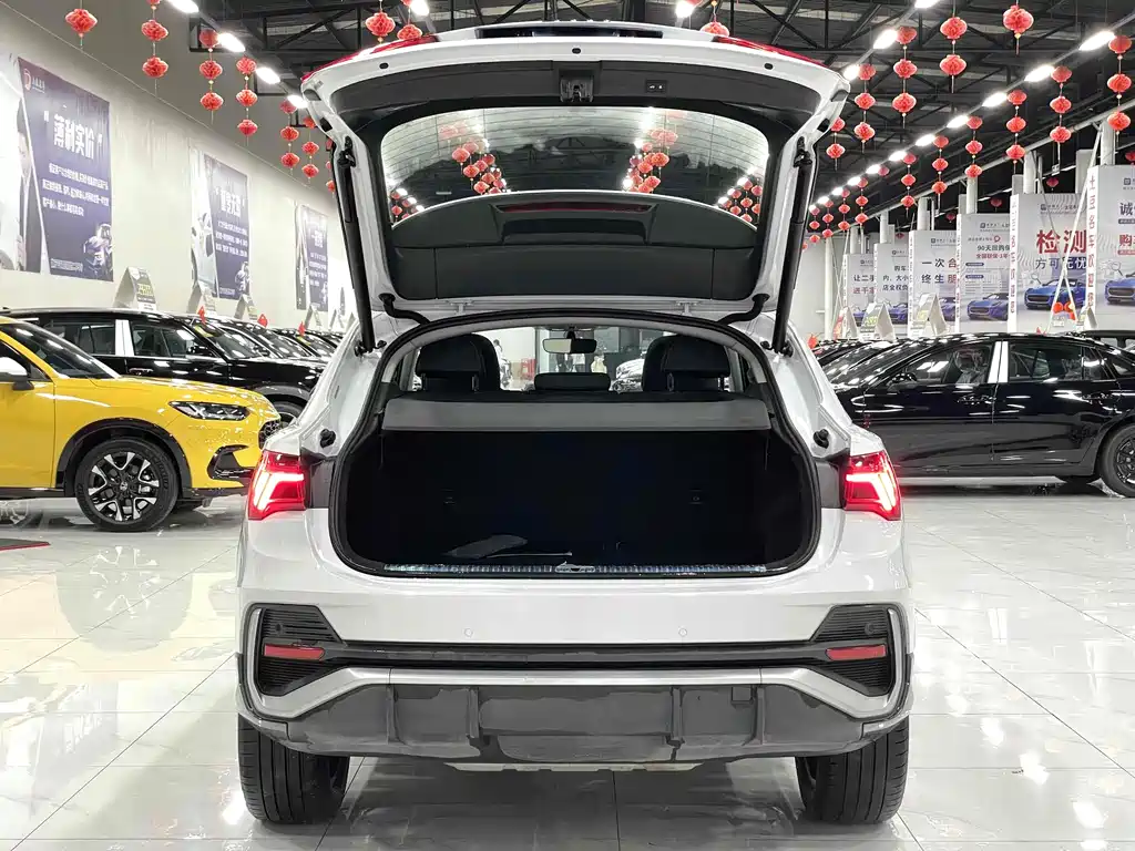 Audi Q3 Sportback 2020 45 TFSI quattro fashionable model купить на сайте DeffCars