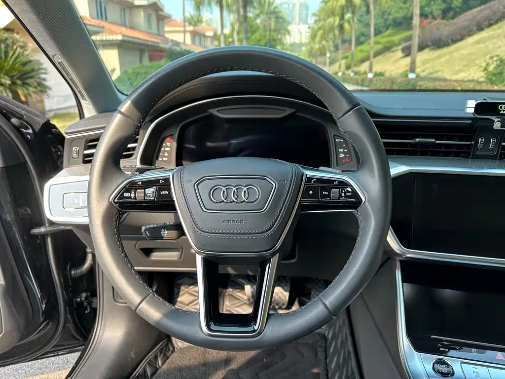 Audi A6L 2024 45 TFSI Premium Dynamic Model купить на сайте DeffCars