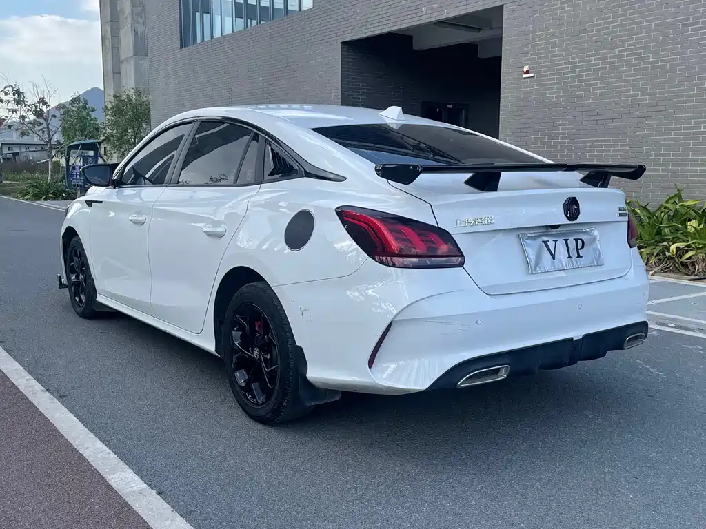 MG5 2021 180DVVT Manual Youth Deluxe Edition купить на сайте DeffCars