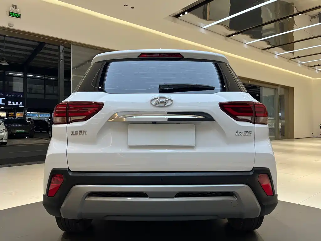 Beijing Hyundai ix35 2020 2.0L automatic two-wheel drive Zhiyong·Enjoy Edition купить на сайте DeffCars