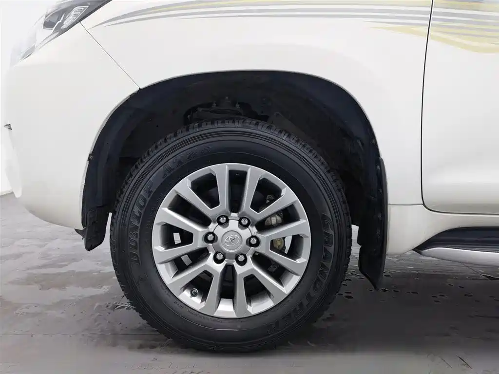 Prado 2018 3.5L automatic TX-L NAVI rear mounted spare tire купить на сайте DeffCars